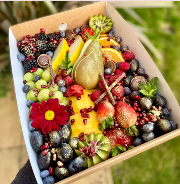 Organic Fruit Grazing Box